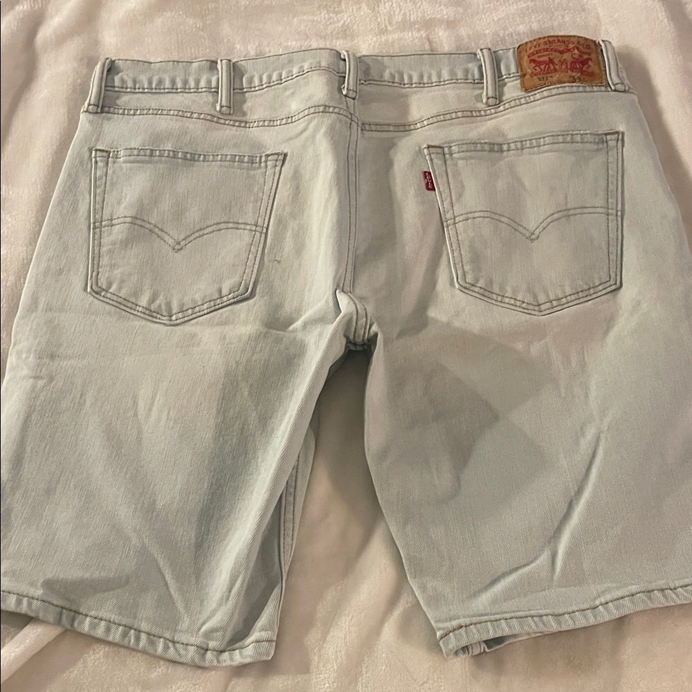 Levi's Men's Light Wash Denim Shorts